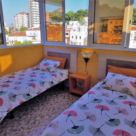 Claire Seaview & Beach-Apartment Montgat Esterno foto