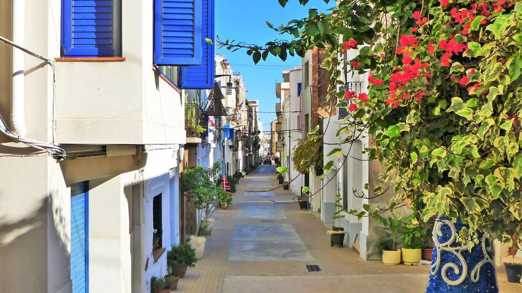 Claire Seaview & Beach-Apartment Montgat Esterno foto