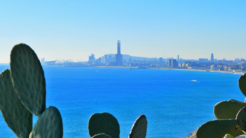 Claire Seaview & Beach-Apartment Montgat Esterno foto