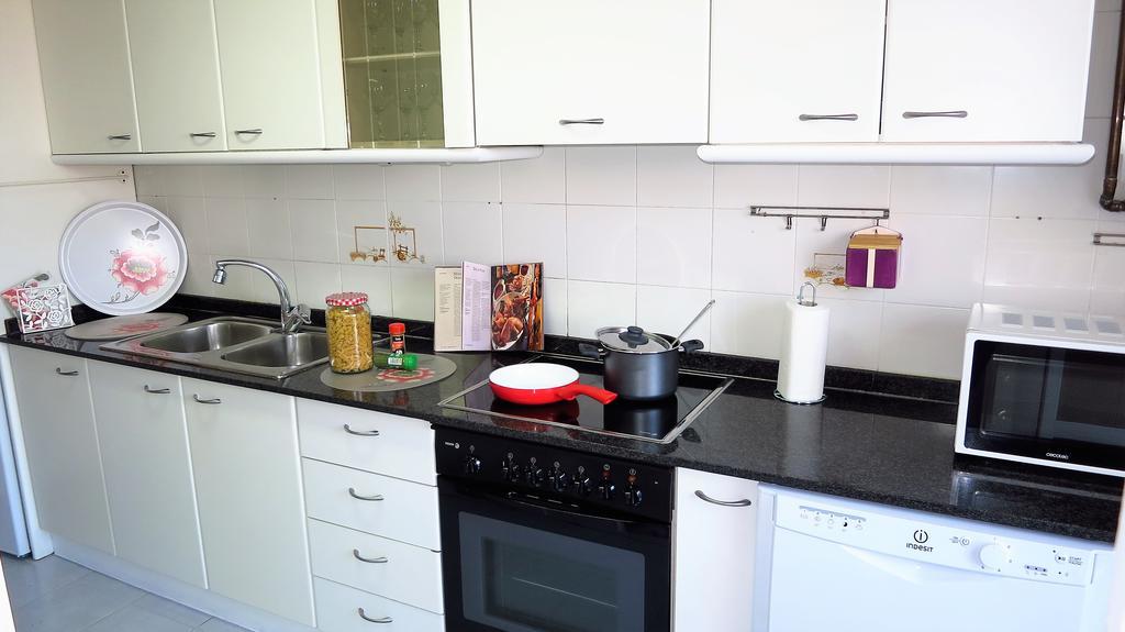 Claire Seaview & Beach-Apartment Montgat Esterno foto