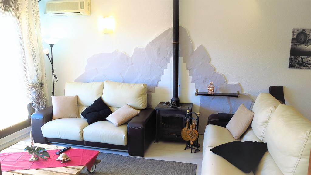 Claire Seaview & Beach-Apartment Montgat Esterno foto