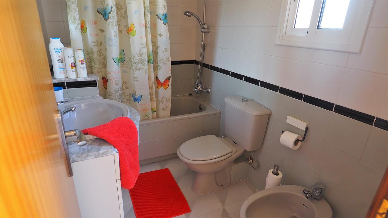 Claire Seaview & Beach-Apartment Montgat Esterno foto